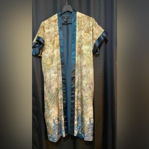 Short Sleeved Kimono
